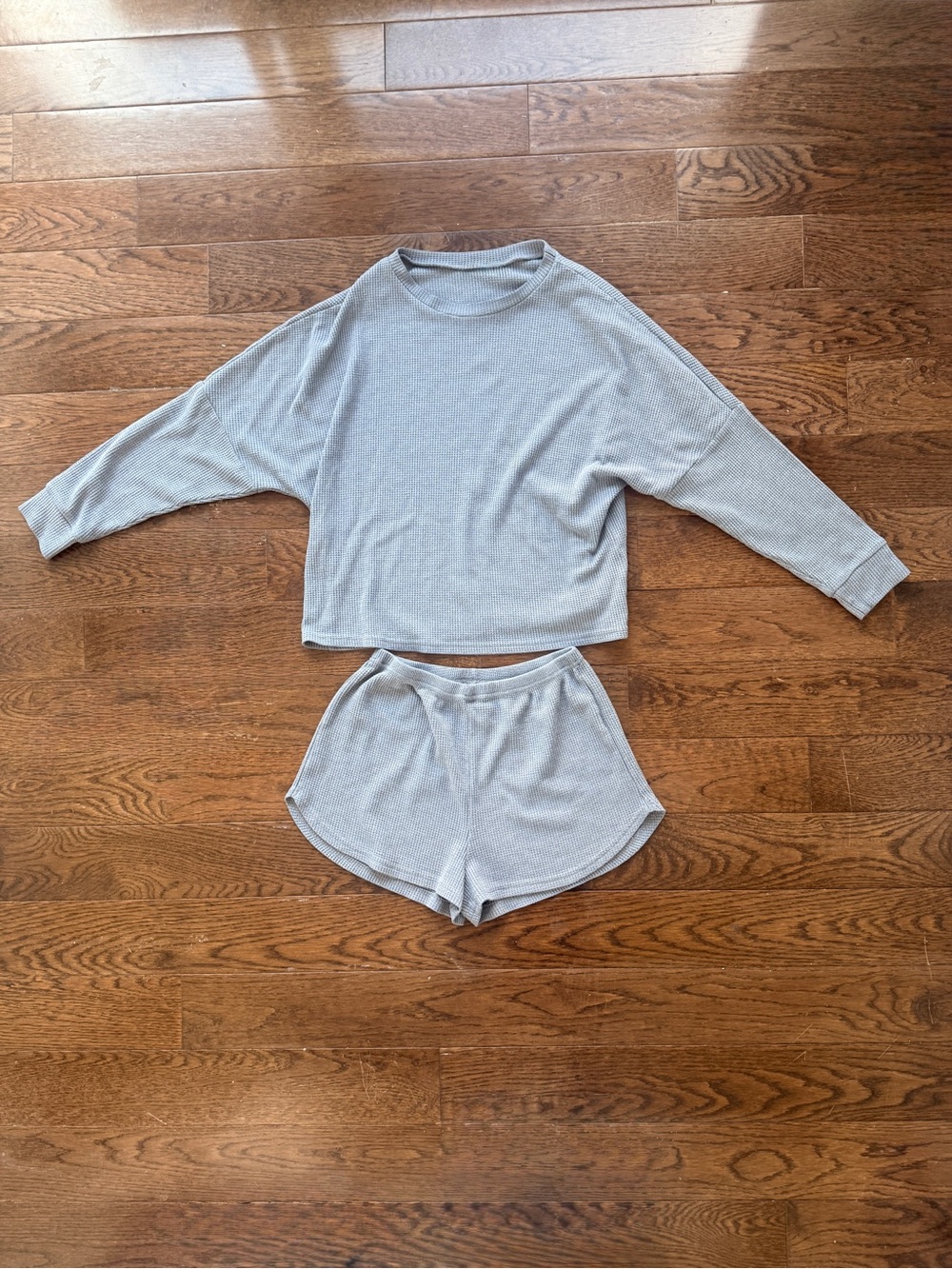 Blue Grey Waffle Knit Cozy Lounge Set Pajamas – Top & Shorts – Size M - Picture 2 of 5